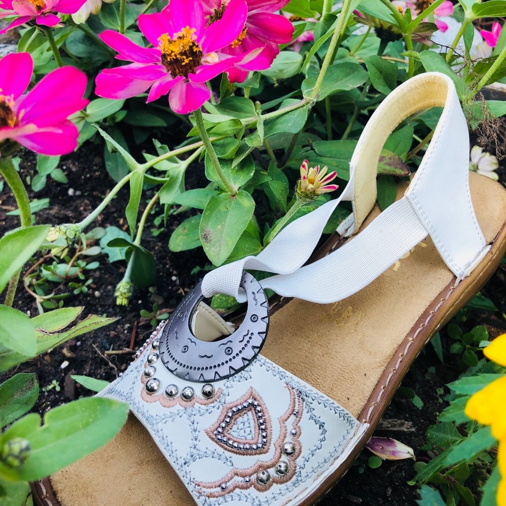 Sandals - Picture 2 of 2